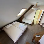 Logis Restaurant Du Bougnat Hotel Saint-Victor-la-Riviere