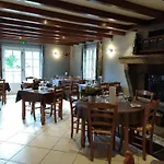 Hotel Logis Restaurant Du Bougnat