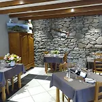 Hotel Logis Restaurant Du Bougnat 3*