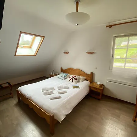 Hotel Logis Restaurant Du Bougnat Saint-Victor-la-Riviere