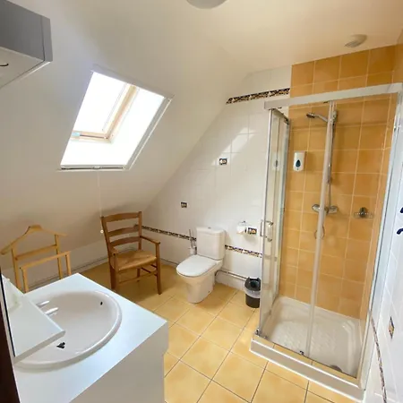 Logis Restaurant Du Bougnat Saint-Victor-la-Riviere