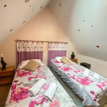 Logis Restaurant Du Bougnat 3*