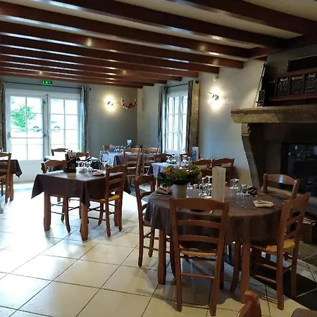 מלון Logis Restaurant Du Bougnat