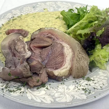 Logis Restaurant Du Bougnat 3*